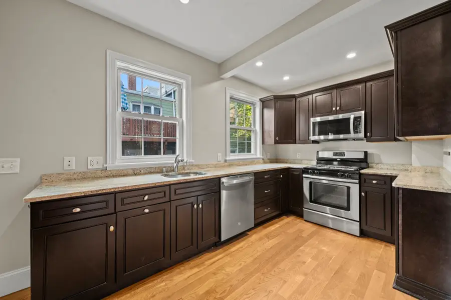519 E 5th Street, Boston, MA 02127 - #2