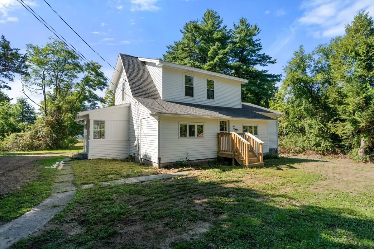 61 Pelham Rd, Amherst, MA 01002 - #1