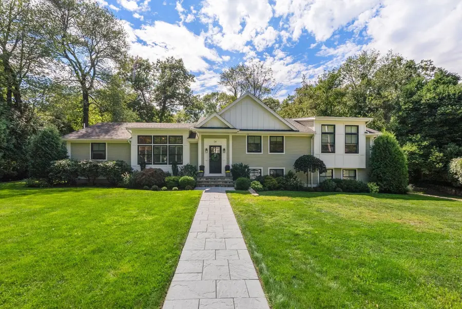 54 Edmunds Rd, Wellesley, MA 02481 - #2