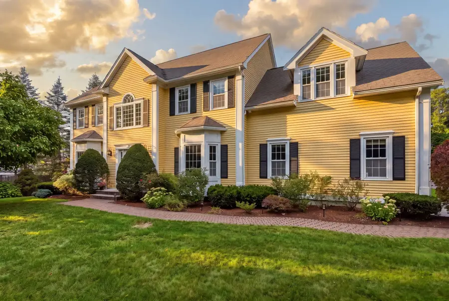 154 Old Spring St, Lexington, MA 02421 - #2