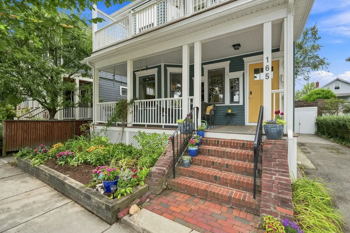165 Fayerweather St #1, Cambridge, MA 02138 - #1