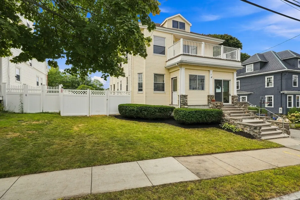 17 Linden Rd, Melrose, MA 02176 - #1