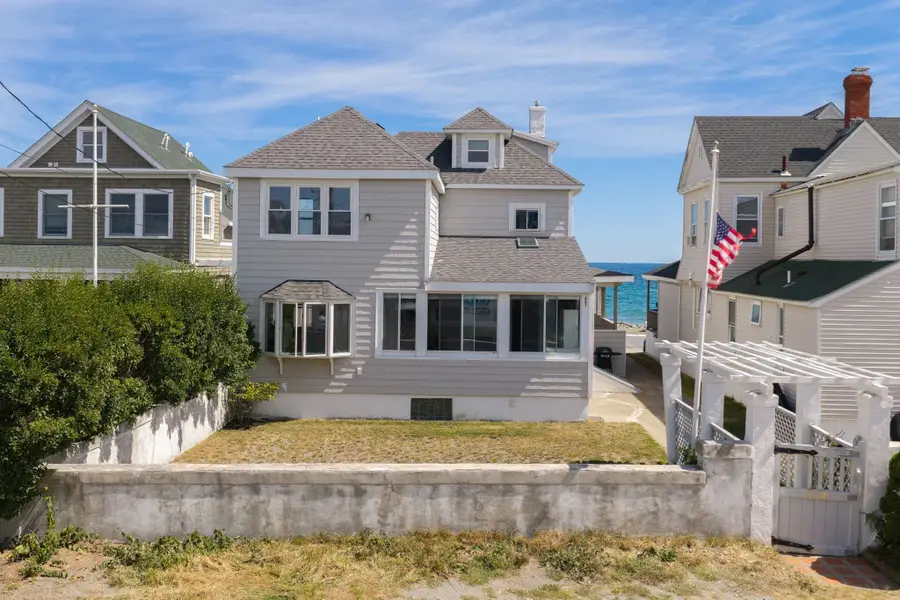 331 Beach Ave, Hull, MA 02045 - #2
