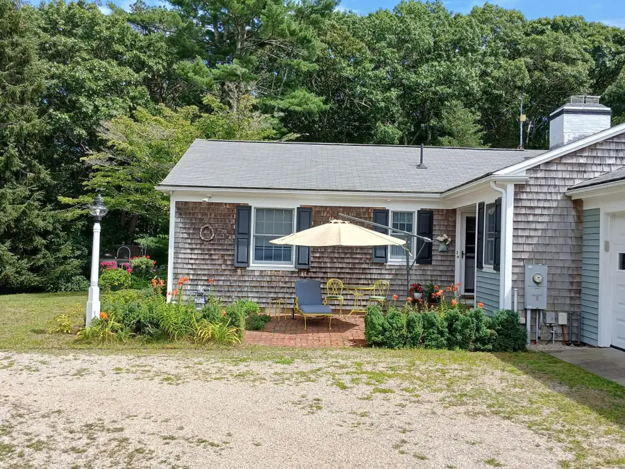 43 Poponessett Rd, Cotuit, MA 02635 - #3