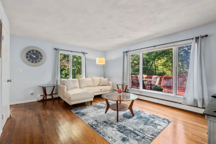 33 Plant Rd, Waltham, MA 02451 - #3