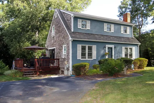 99 Brentwood Circle, Plymouth, MA 02360
