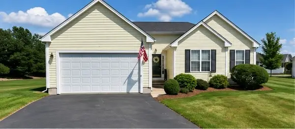 3 Deirdre Cir #6, Rehoboth, MA 02769