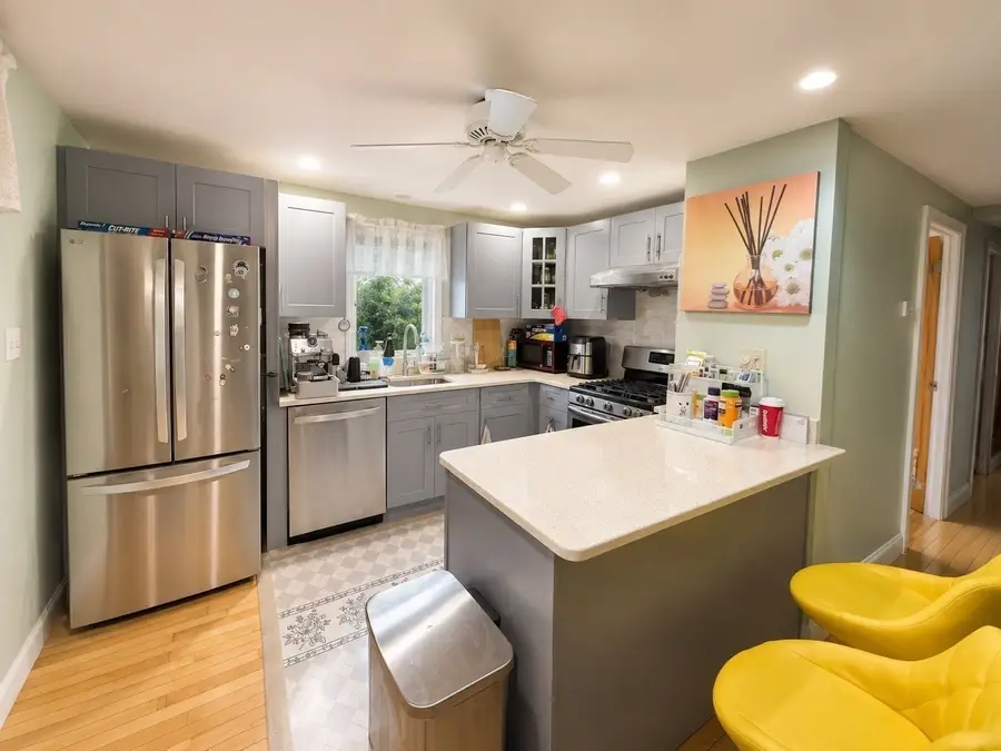 20 Plymouth Road, Braintree, MA 02184 - #3
