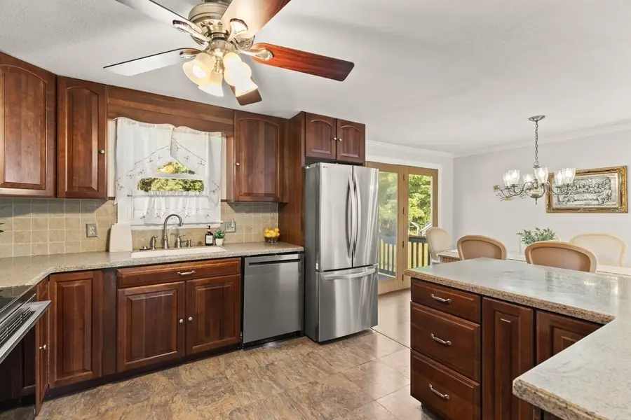 50 Ruth Ellen Road, Raynham, MA 02767 - #3