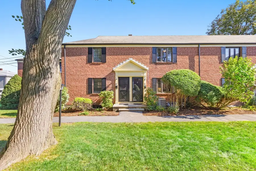 98 Duff Street #98, Watertown, MA 02472 - #3