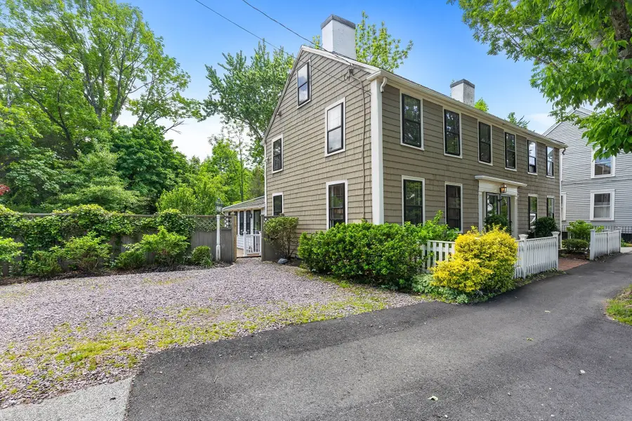 210-212 North St, Hingham, MA 02043 - #3