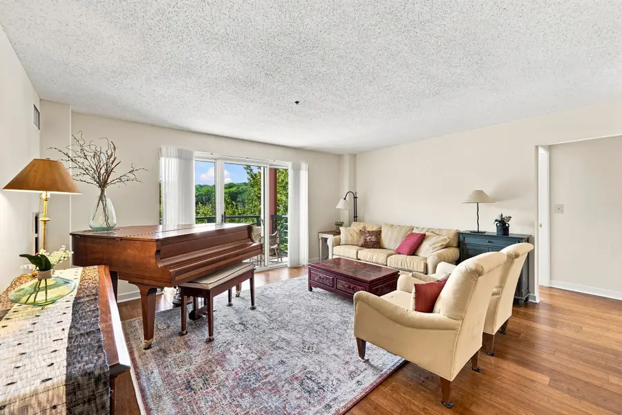 273 Cambridge Rd #505, Woburn, MA 01801 - #3