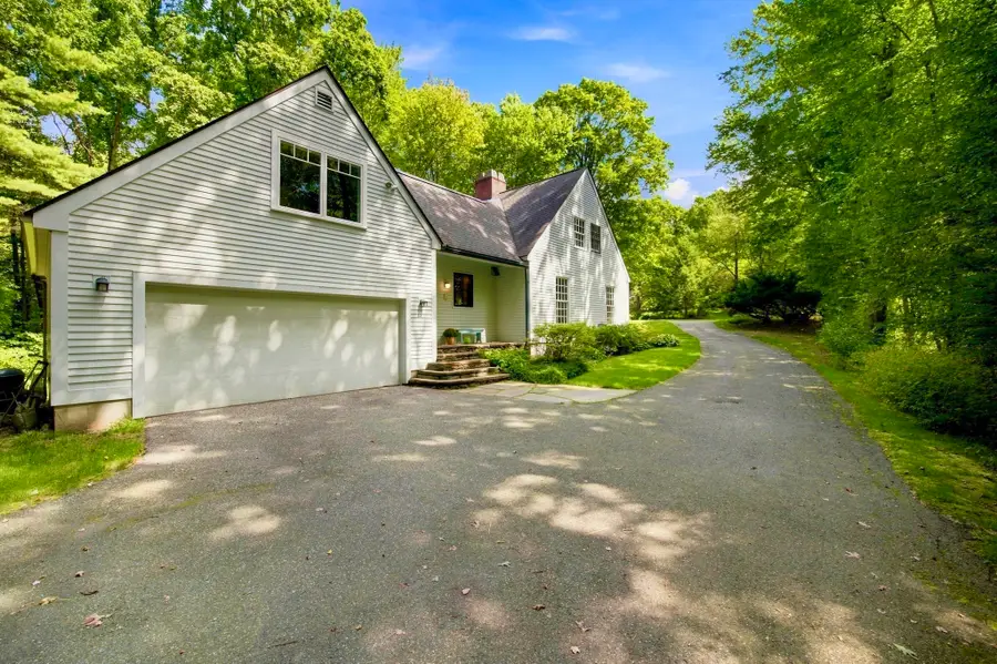 67 Woodlot Rd, Amherst, MA 01002 - #2