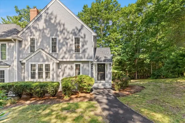 521 West Street #12, Duxbury, MA 02332