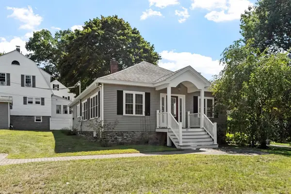 713 E Merrimack Street, Lowell, MA 01852