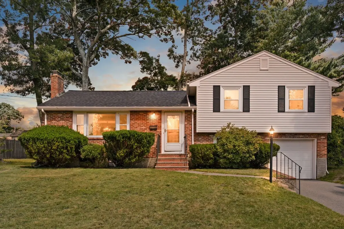 11 Imrie St, Randolph, MA 02368 - #1