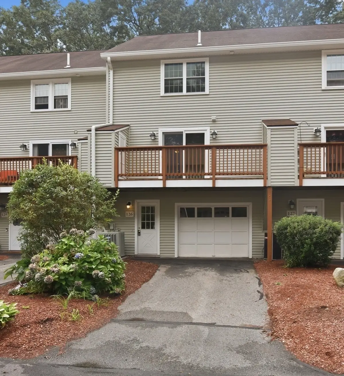126 Patrick Rd #126, Tewksbury, MA 01876 - #1