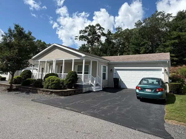 82 Casa Bella Way, Plymouth, MA 02360