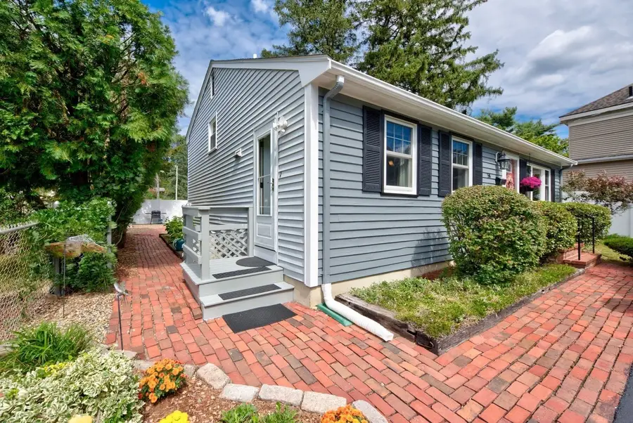 58 Earley St, Brockton, MA 02302 - #2