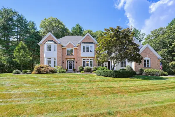 23 High Ridge Circle, Franklin, MA 02038