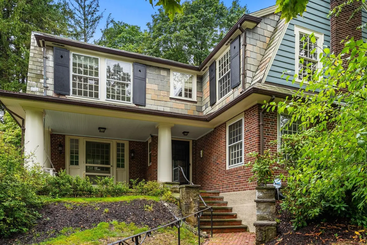 292 Pond St, Jamaica Plain, MA 02130 - #1