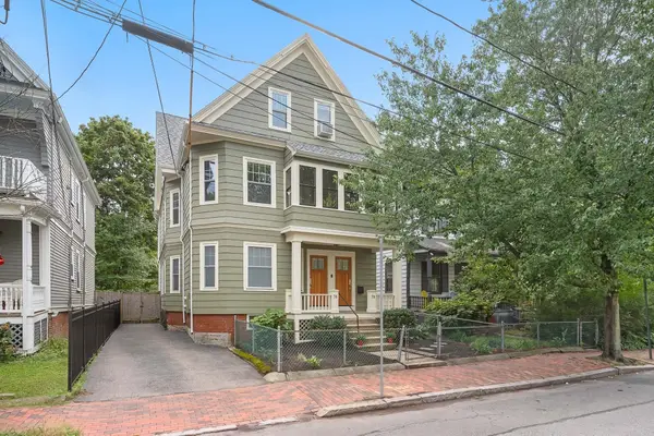 76 Orchard, Cambridge, MA 02140
