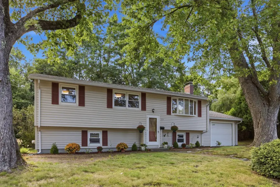 157 Marks St, Rockland, MA 02370 - #2