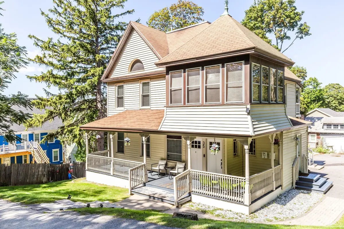 35 Mckinley, Worcester, MA 01605 - #1