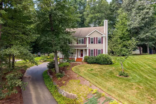 27 Tannery Rd., Sturbridge, MA 01518