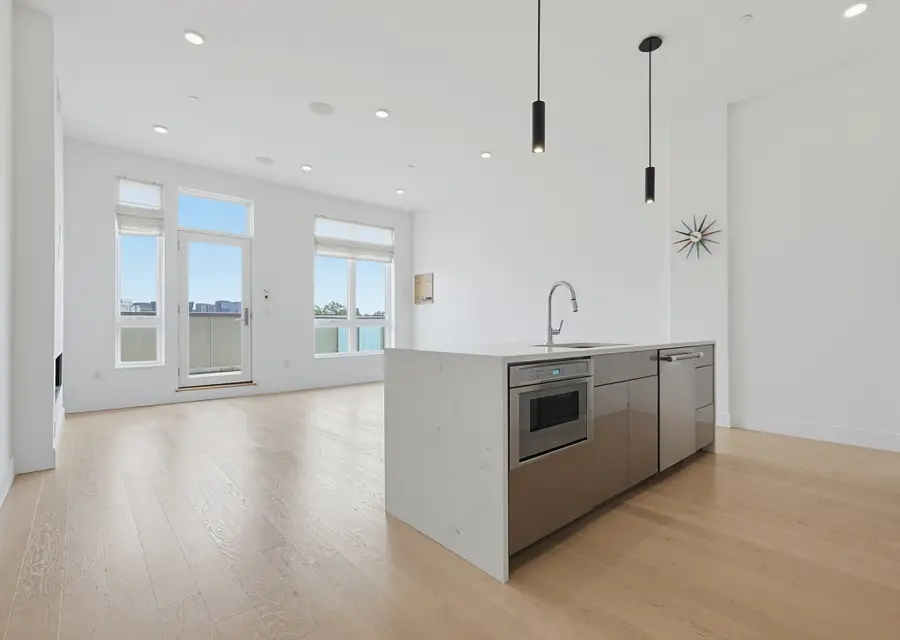 20 W 5th St #5D, Boston, MA 02127 - #2