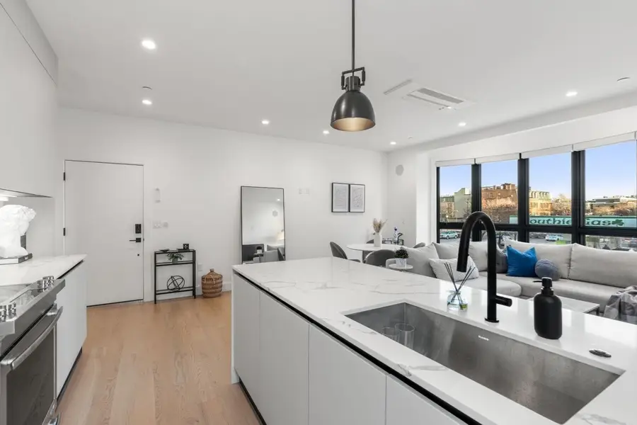 75 W Broadway #202, Boston, MA 02127 - #2