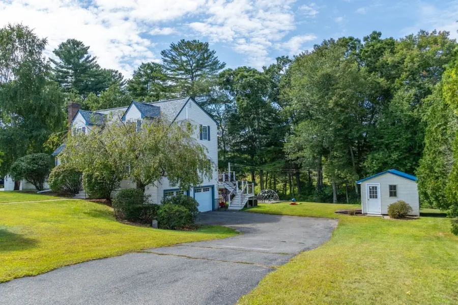 18 Clarence Dr, Oxford, MA 01540 - #3