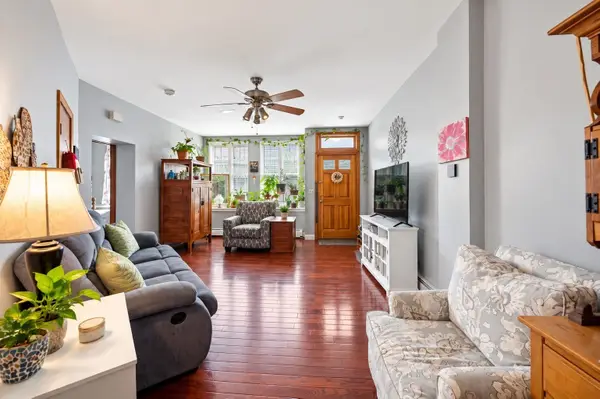 157 Winnisimmet St #1D, Chelsea, MA 02150