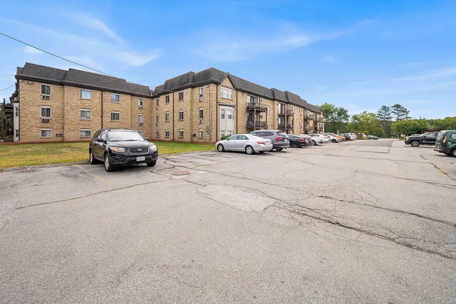 347 Pawtucket Blvd #3, Lowell, MA 01854 - #2