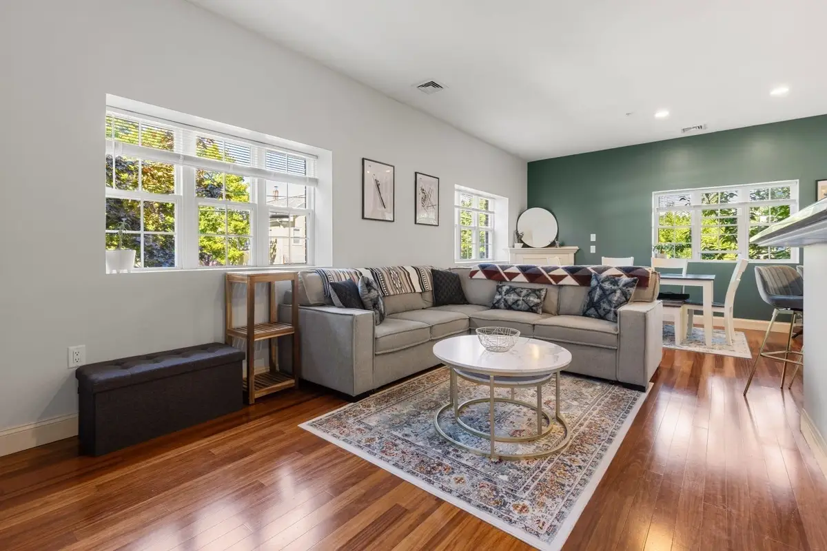 188 Summer St #3, Weymouth, MA 02188 - #1