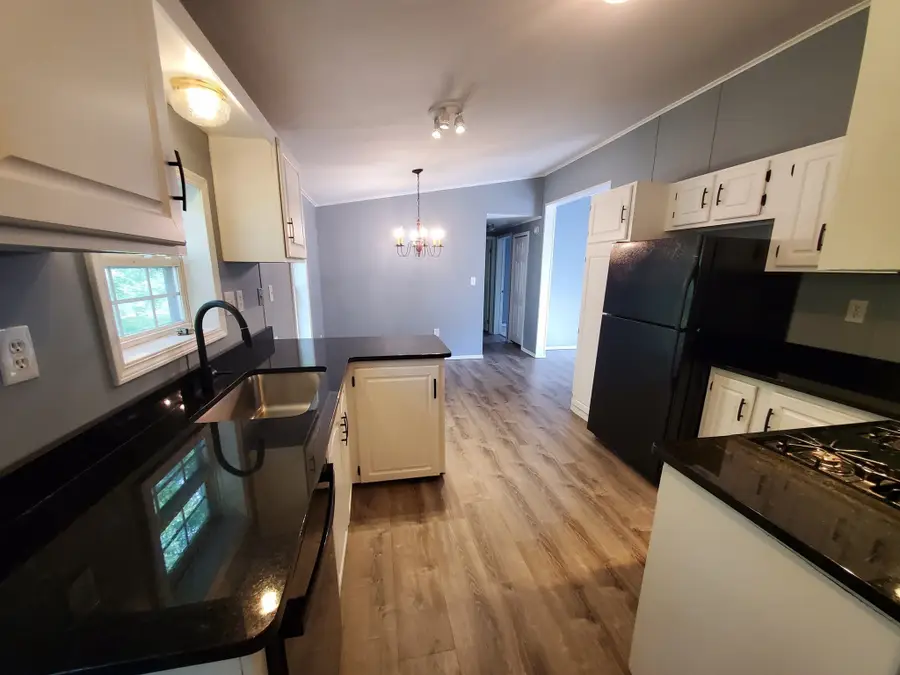 21 Fox Run, Brookfield, MA 01506 - #3