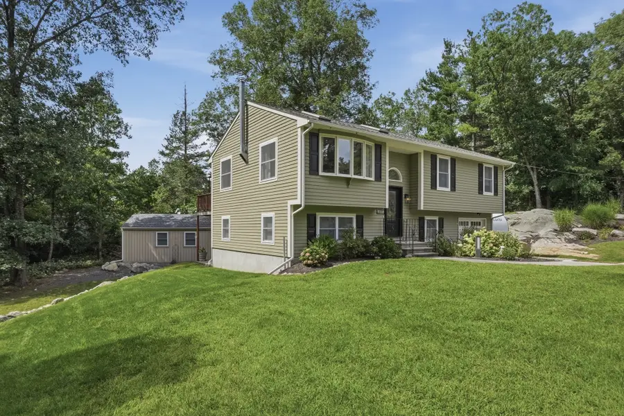 32 Mountaindale Rd, Smithfield, RI 02917 - #3