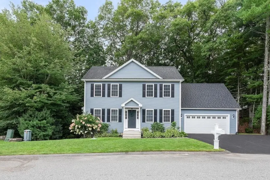 17 Clover Ct., Cumberland, RI 02864 - #2