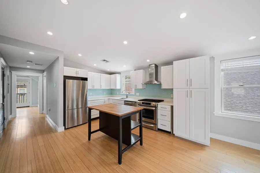 23 Cheverus Rd #3, Boston, MA 02124 - #3