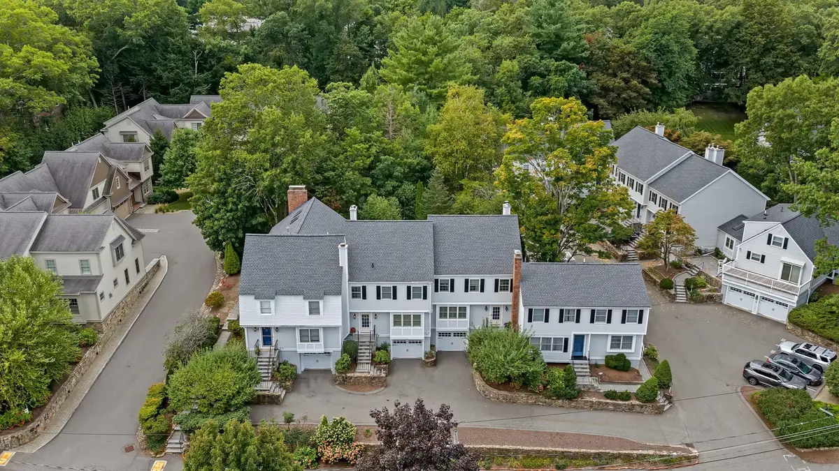30 Pleasant Street #30, Wellesley, MA 02482 - #1