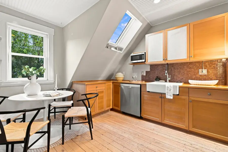 164 Boston St #3, Boston, MA 02125 - #3