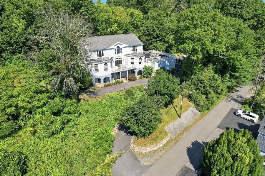 8 Bayberry Ln, Millbury, MA 01527 - #2