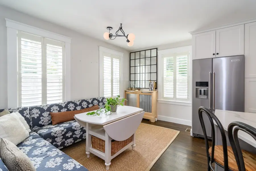56 Curve Street, Wellesley, MA 02482 - #2