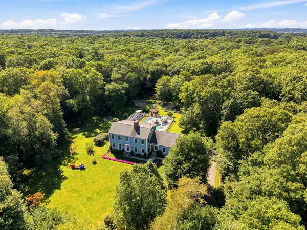 11 Pachet Brook Rd, Little Compton, RI 02837