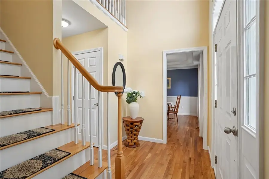 6 Sterling Dr, Londonderry, NH 03053 - #3