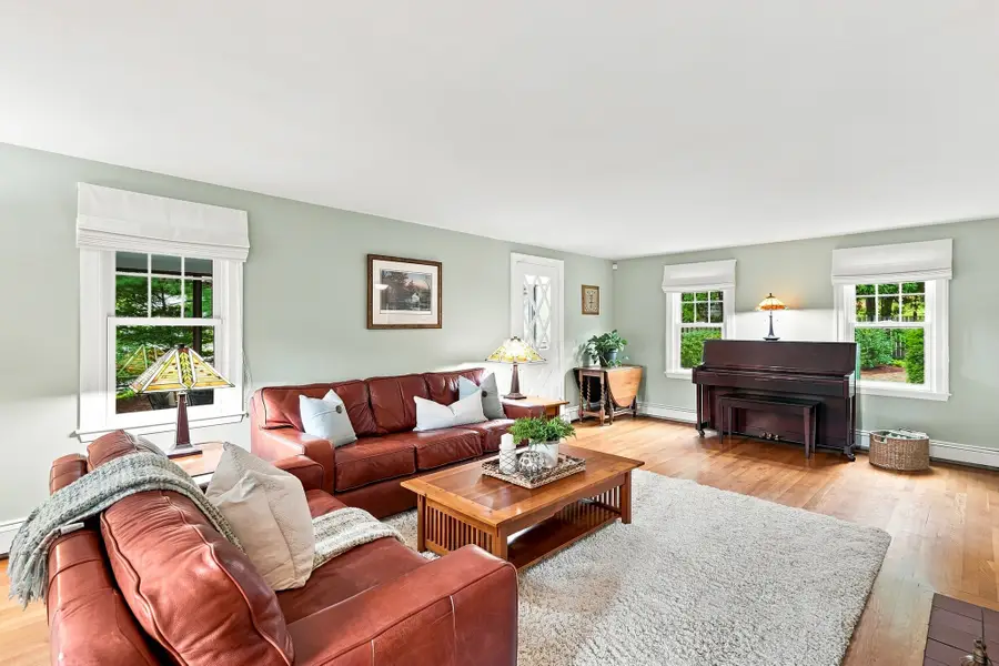 106 N Hancock St, Lexington, MA 02420 - #2