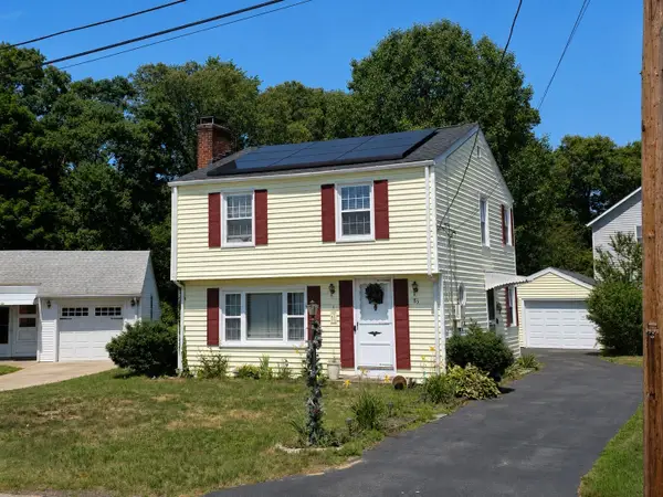 83 Harman Avenue, Seekonk, MA 02771