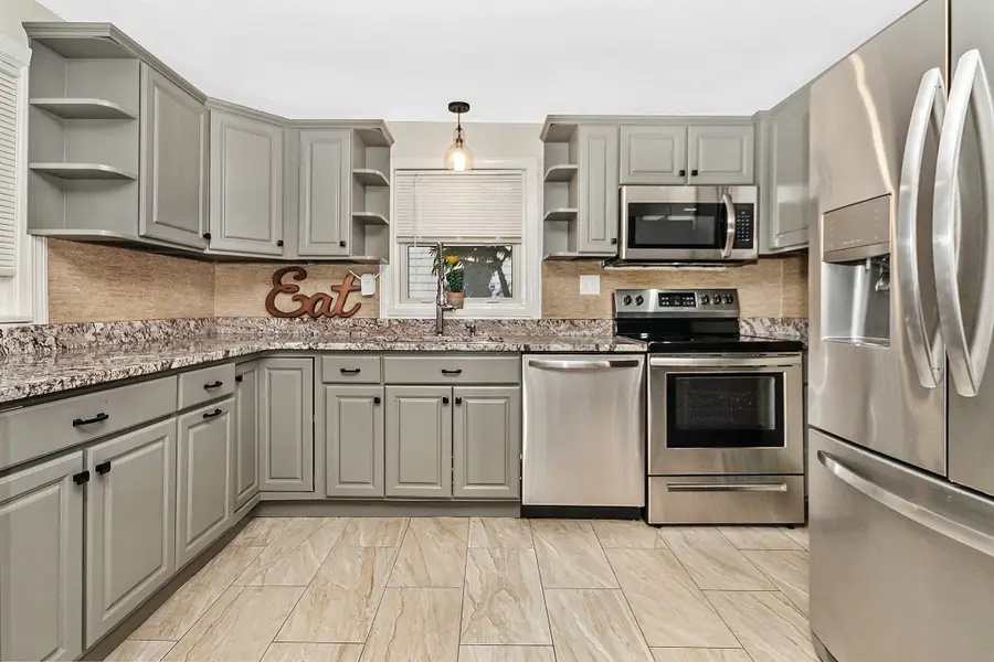 42 Mokema Ave, Waltham, MA 02451 - #2