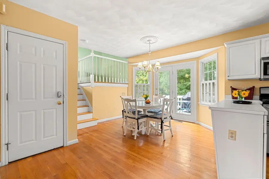 19 Noel Rd, Andover, MA 01810 - #3