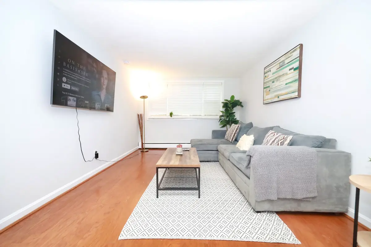 11 Cogswell Ave #6, Cambridge, MA 02140 - #1